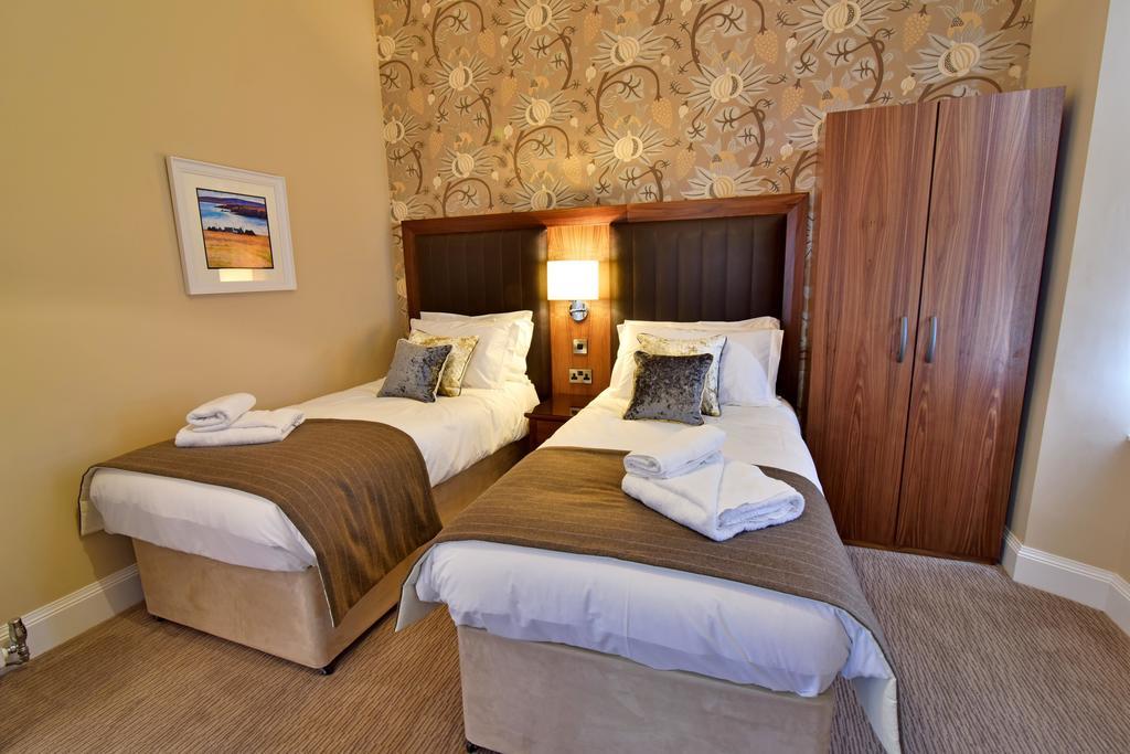 The Townhouse Aberfeldy - Rooms & Breakfast Δωμάτιο φωτογραφία